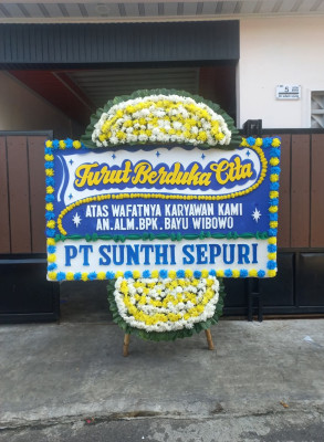 Papan Bunga Duka di Gunung Talang