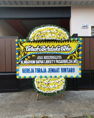 Papan Bunga Duka di Gunung Talang