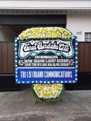 Papan Bunga Duka di Gunung Talang